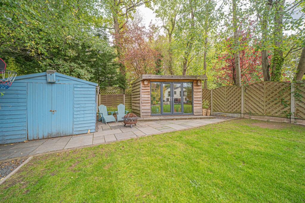 Additional image 27 of Fishers Drive, Dickens Heath, B90