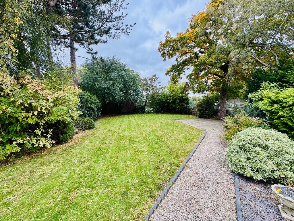 Additional image 13 of Bradnocks Marsh Lane, B92