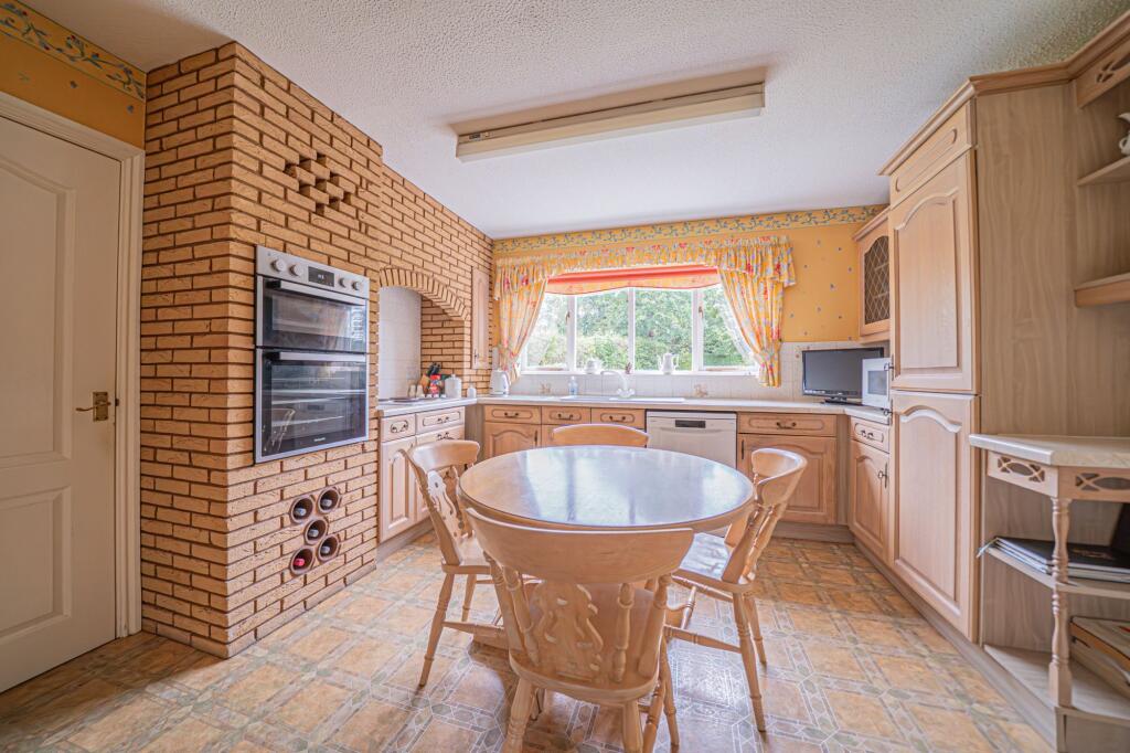 Additional image 34 of Woodstock Crescent, Dorridge, B93