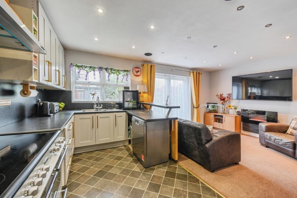 Additional image 16 of Shetland Avenue, Wilnecote, Tamworth, Staffordshire, B77