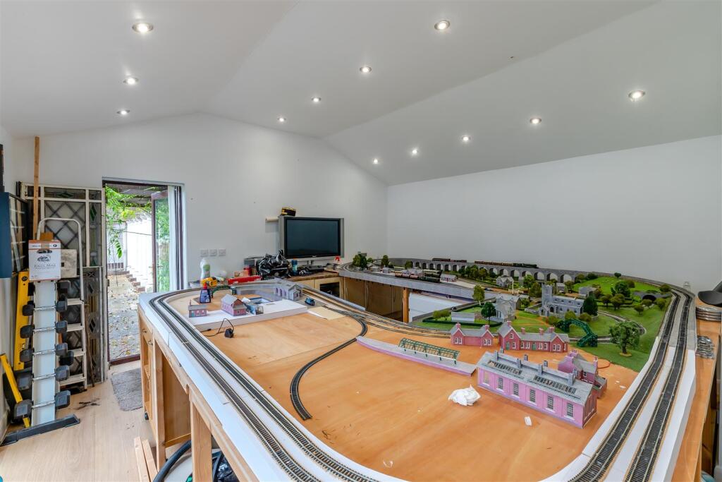 Additional image 33 of Monmouth Drive, Sutton Coldfield