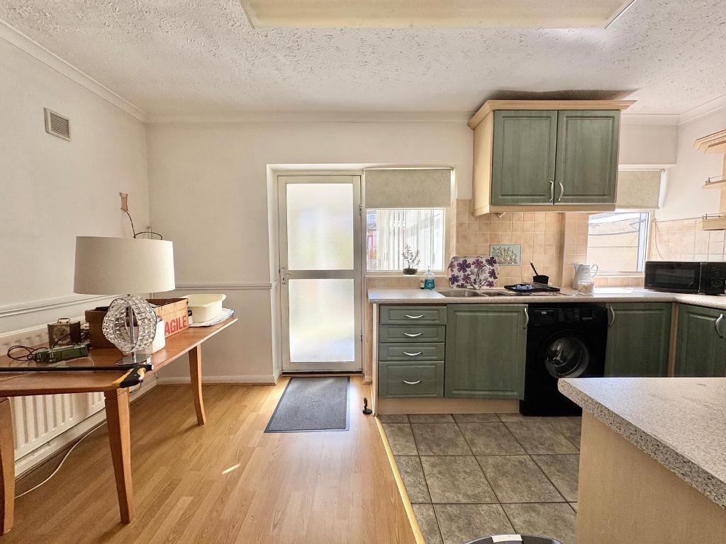 Additional image 4 of Marsh Lane, West Bromwich, West Midlands, B71 2DB