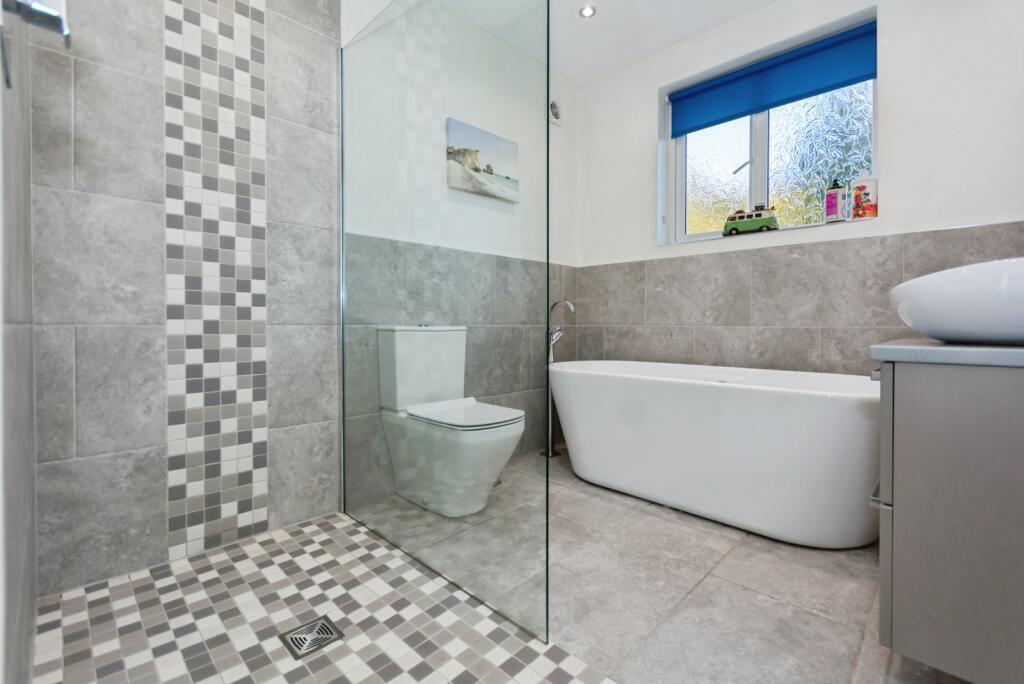 Additional image 4 of Dorchester Road, Solihull, West Midlands, B91