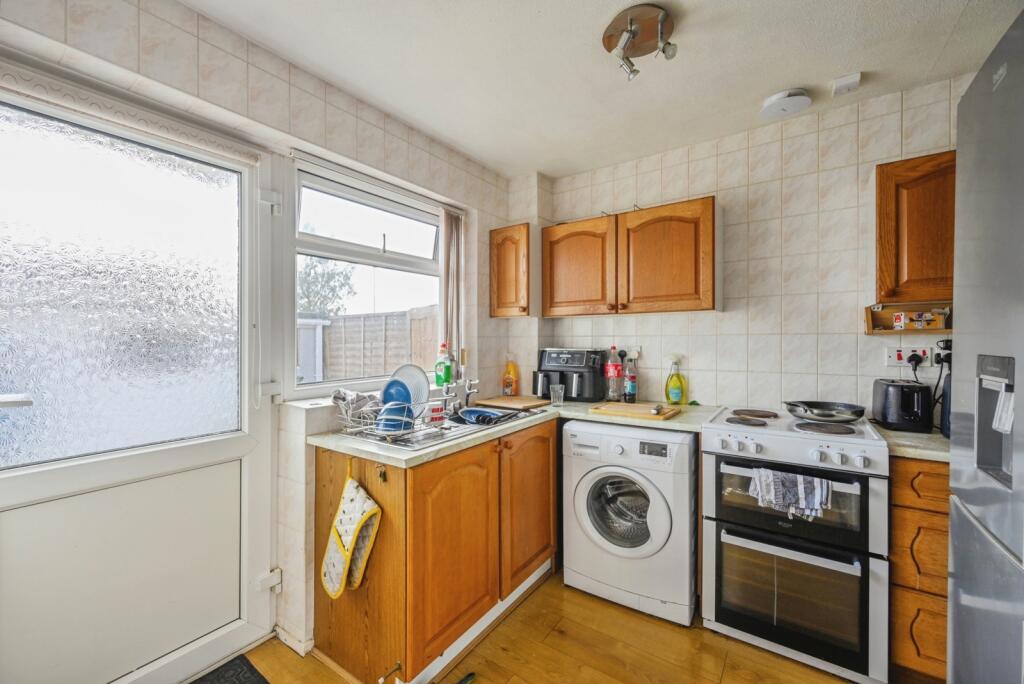 Additional image 4 of Elm Tree Walk, Tamworth, Staffordshire, B79