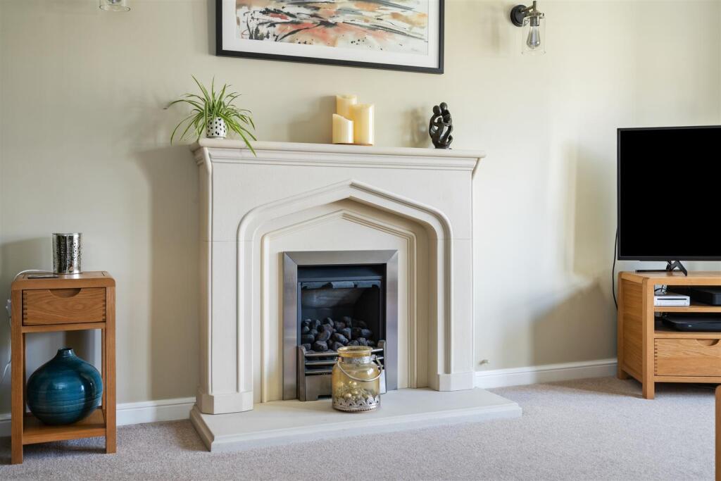 Additional image 8 of Whitefields Gate, Solihull