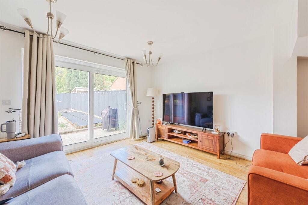 Additional image 4 of Russell Close, Wilnecote, Tamworth