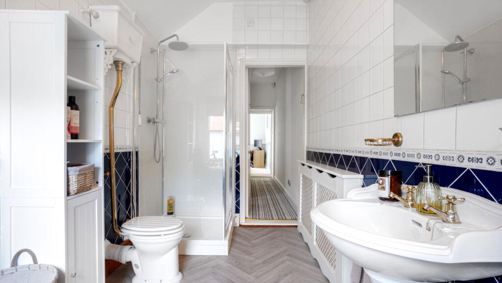 Additional image 20 of Park Road, Sutton Coldfield, B73 6BX