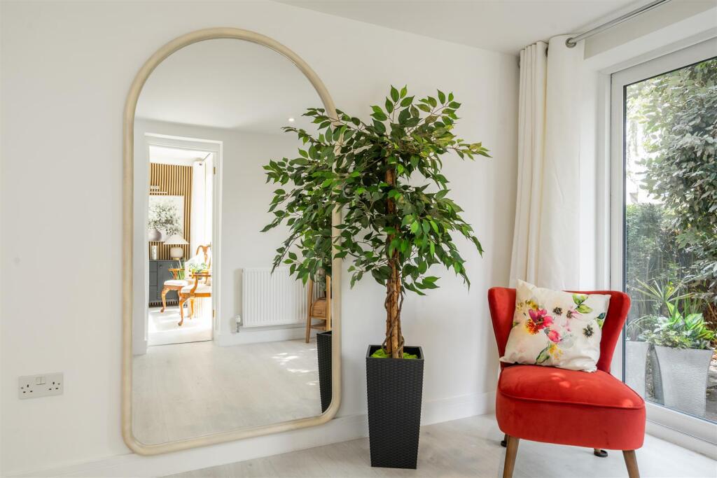 Additional image 10 of Silhill Hall Road, Solihull