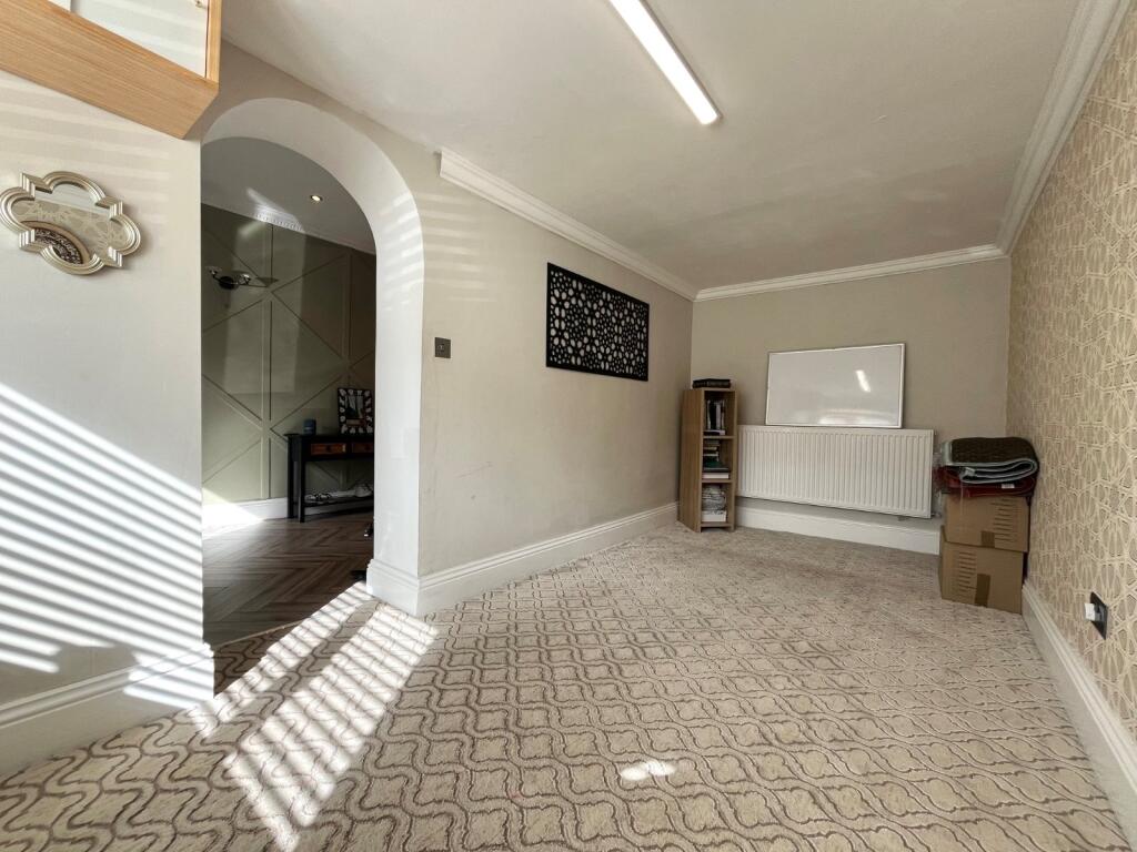 Additional image 20 of Rowlands Crescent, Solihull, West Midlands, B91