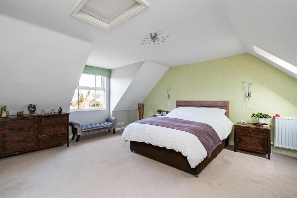 Additional image 12 of Whitefields Gate, Solihull