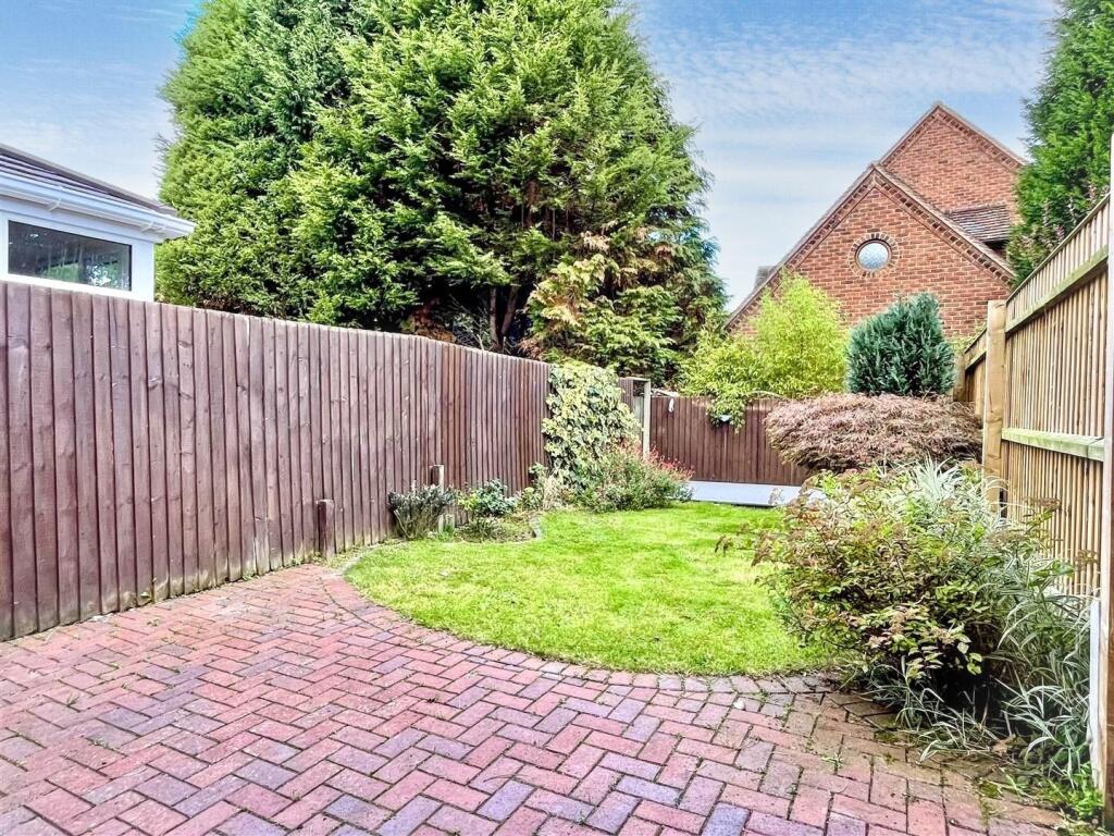 Additional image 18 of Juniper Close, Sutton Coldfield