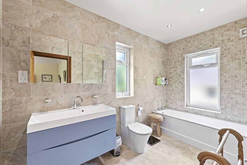 Additional image 27 of Shuttington House, Ashby Road, Statfold, Tamworth, B79 0BT