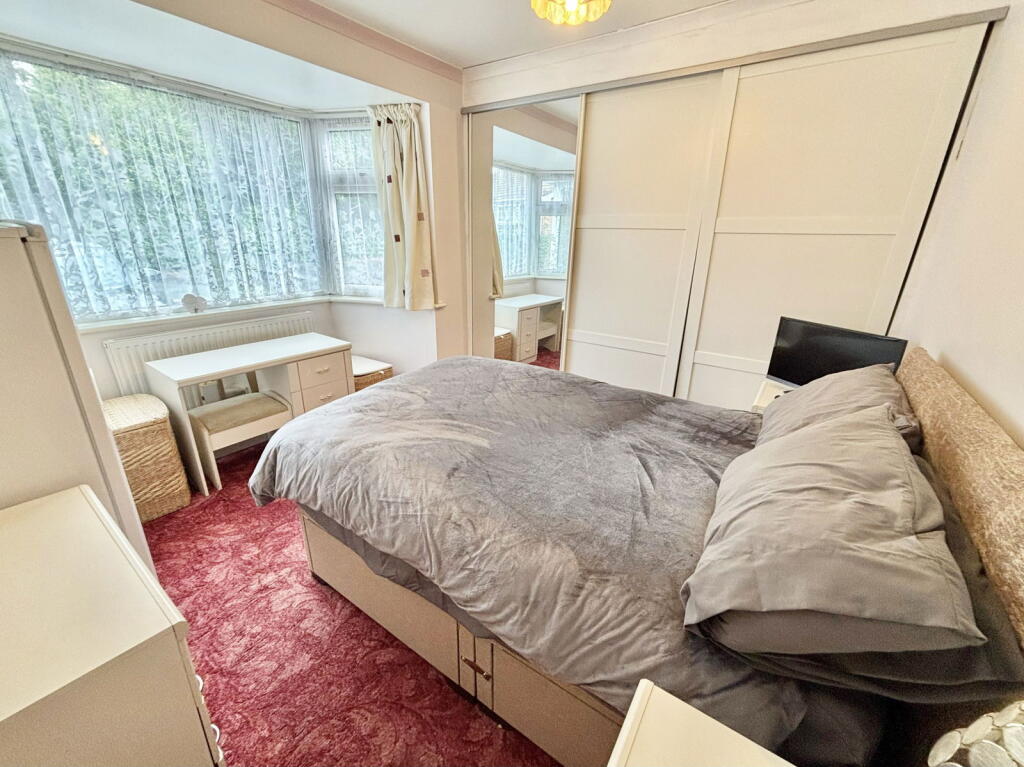 Additional image 12 of Bardon Drive, Shirley