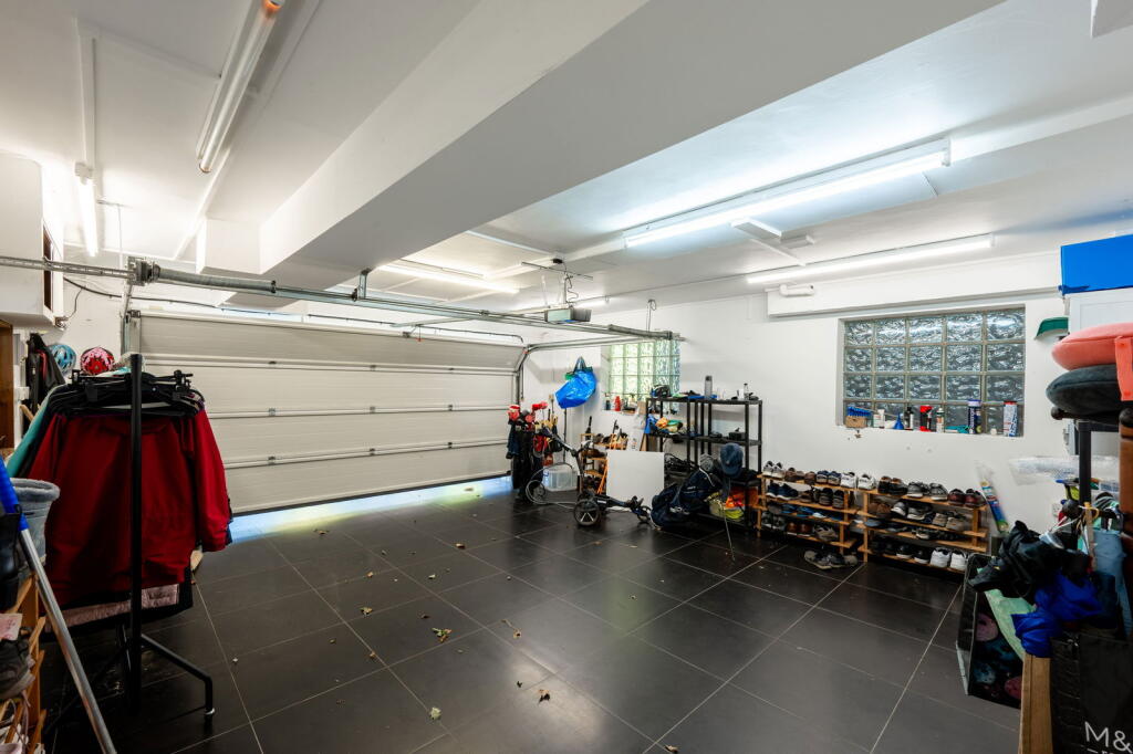 Additional image 23 of Longacres, Park Drive, Little Aston, Sutton Coldfield, B74 3AW