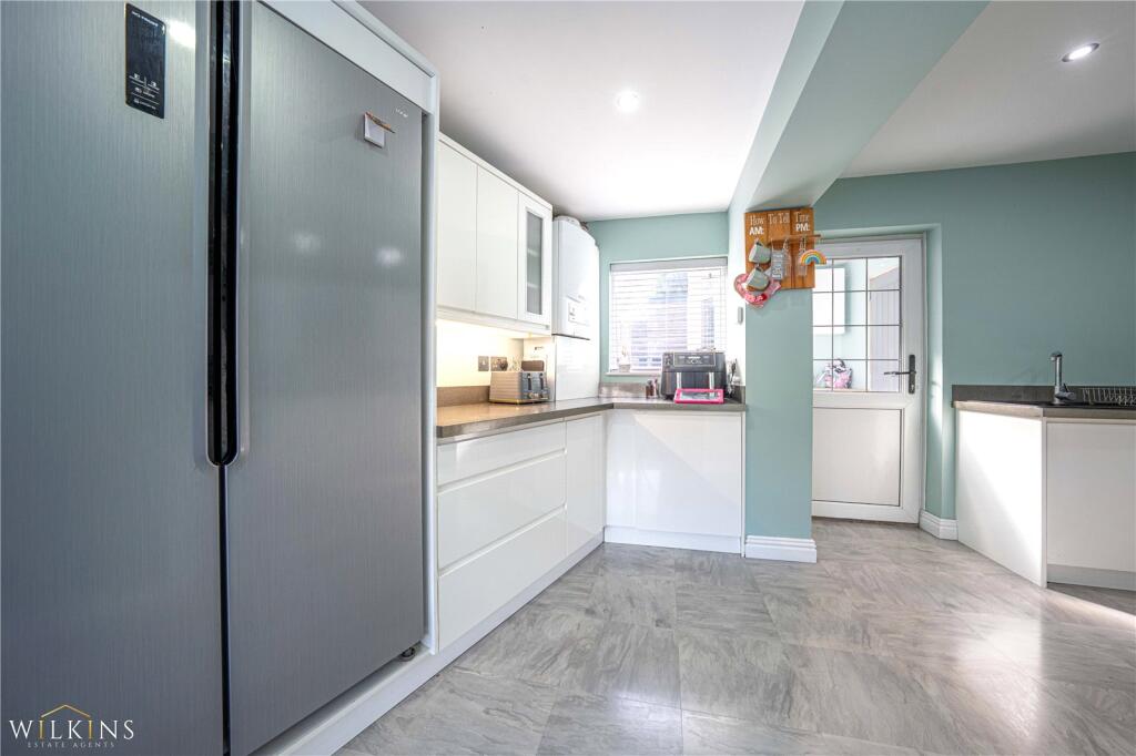 Additional image 4 of Orchard Close, Dosthill, Tamworth, Staffordshire, B77