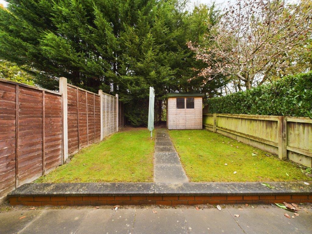 Additional image 14 of 20 Charterhouse Drive Solihull B91 3FH