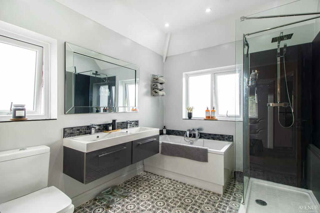 Additional image 37 of Sutton Coldfield, West Midlands, B76