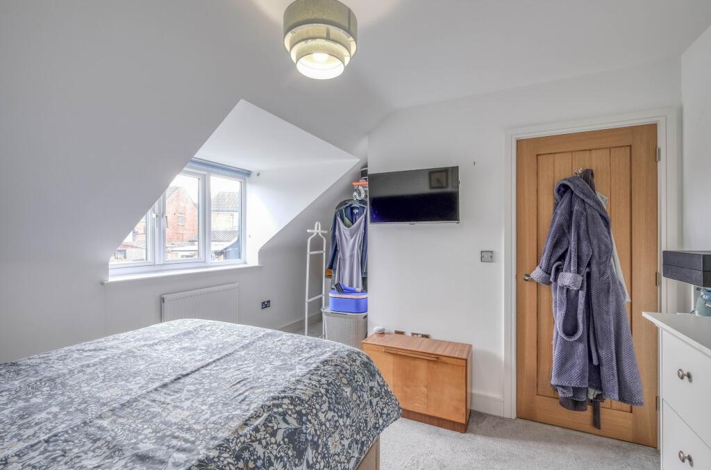 Additional image 9 of Harwood Close, Studley, B80