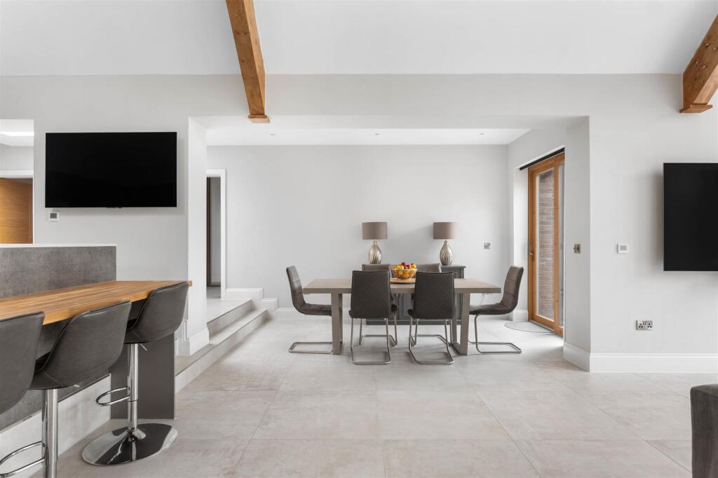 Additional image 7 of Haye Lane, Mappleborough Green