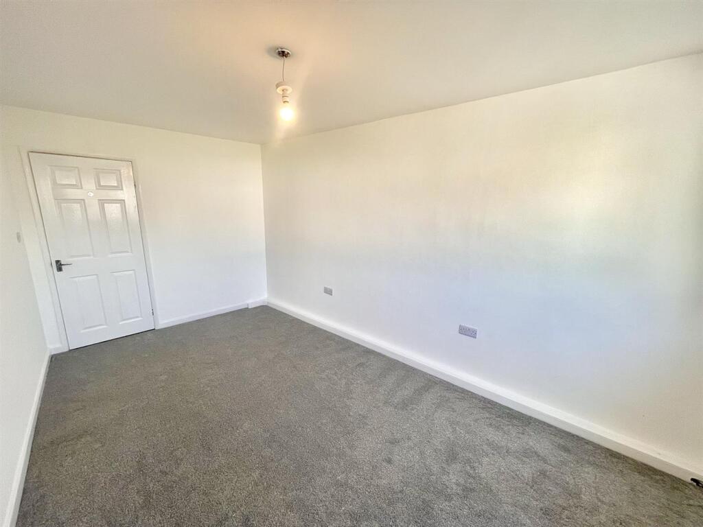 Additional image 5 of High Street, Studley