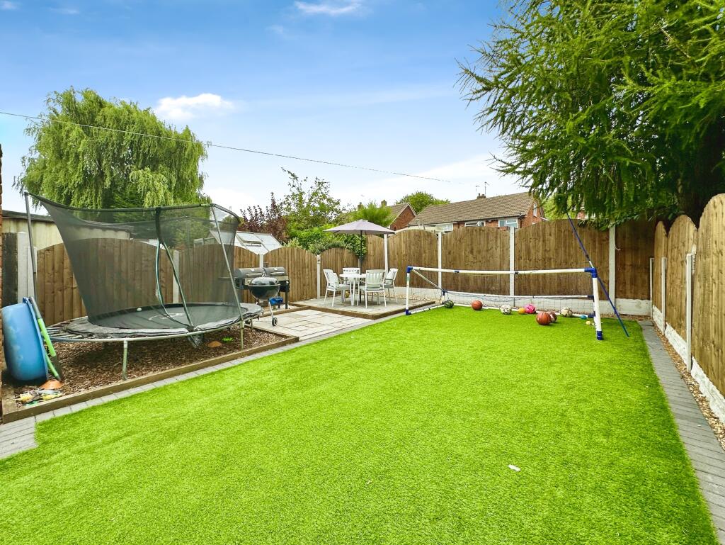 Additional image 21 of Rayford Drive, West Bromwich, B71