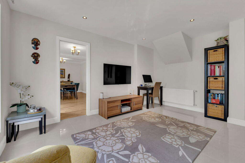 Additional image 14 of **CHAIN FREE** Woodlea Drive, Solihull