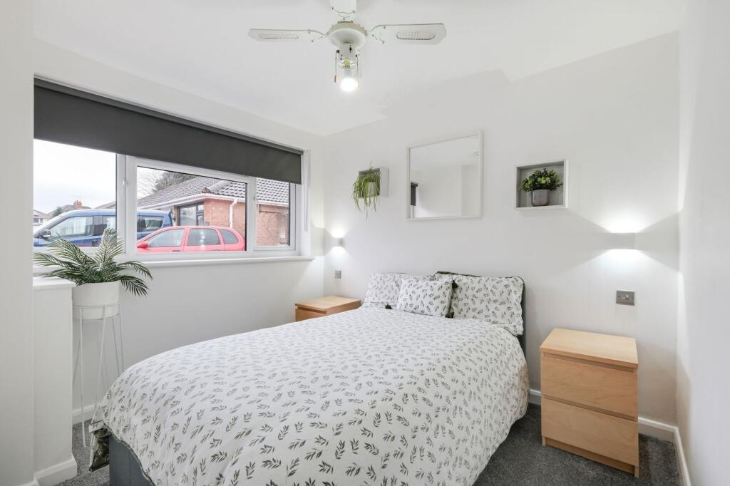 Additional image 9 of Bronte Close, Shirley, B90