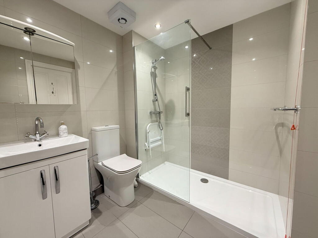 Additional image 12 of Grange Court, Warwick Road, Solihull