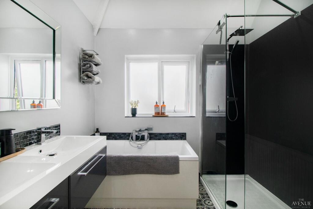 Additional image 39 of Sutton Coldfield, West Midlands, B76