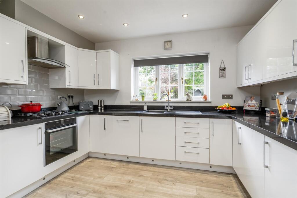 Additional image 4 of Beconsfield Close, Dorridge, Solihull