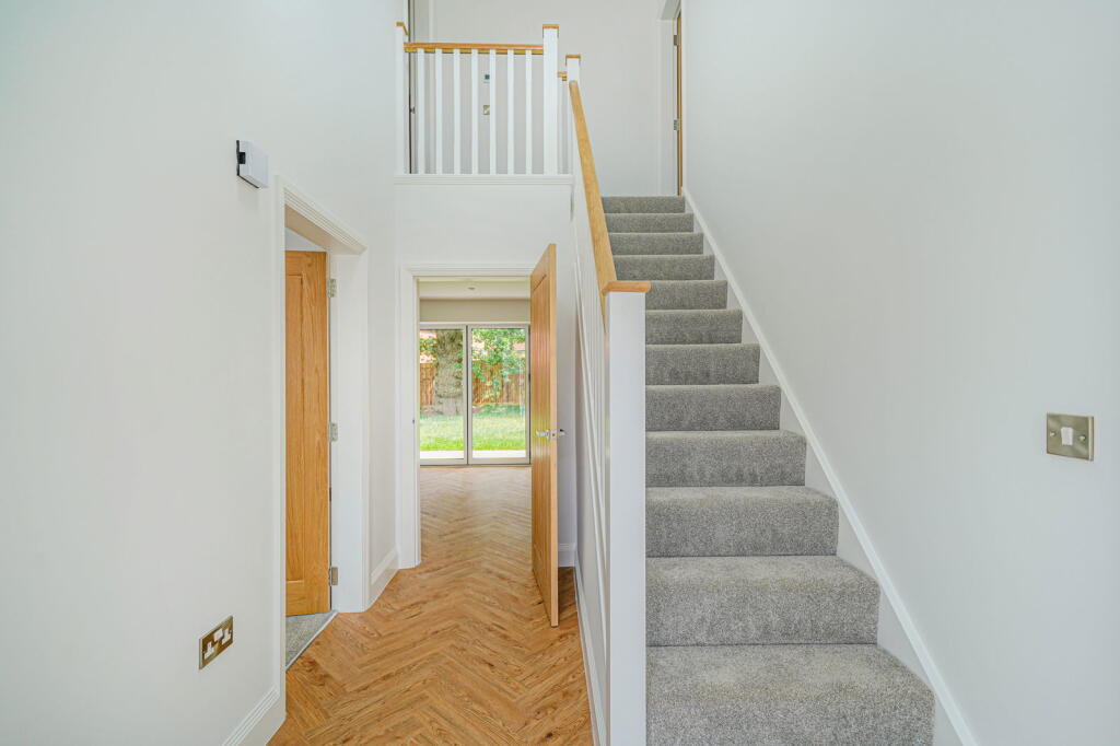 Additional image 5 of 17 Beech Fields Place, Tidbury Green, Solihull