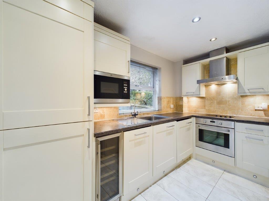 Additional image 15 of 20 Charterhouse Drive Solihull B91 3FH