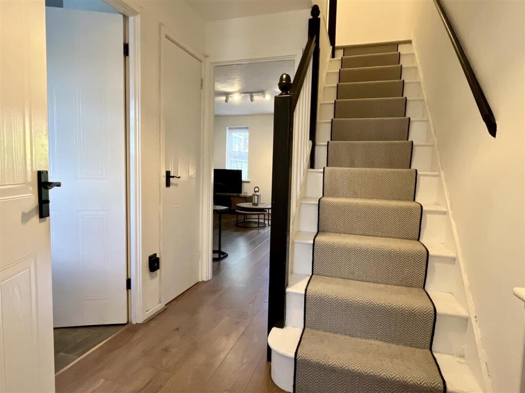 Additional image 3 of Juniper Close, Sutton Coldfield