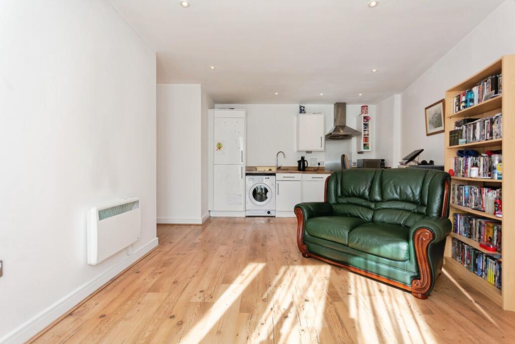 Additional image 5 of Hutchings Lane, Shirley, Solihull, West Midlands, B90