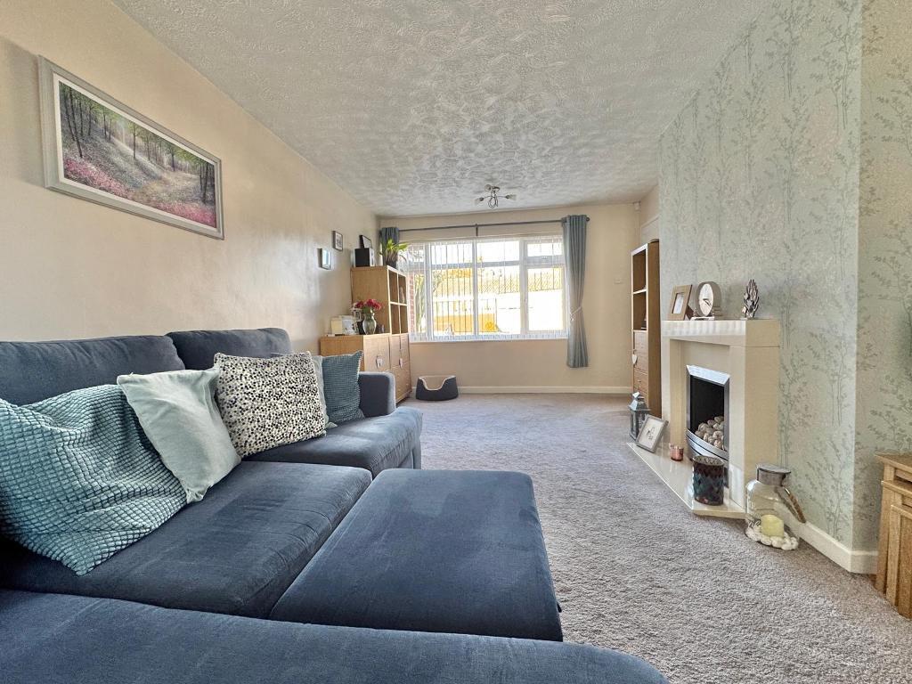 Additional image 5 of Smithmoor Crescent, West Bromwich, B71 3EZ