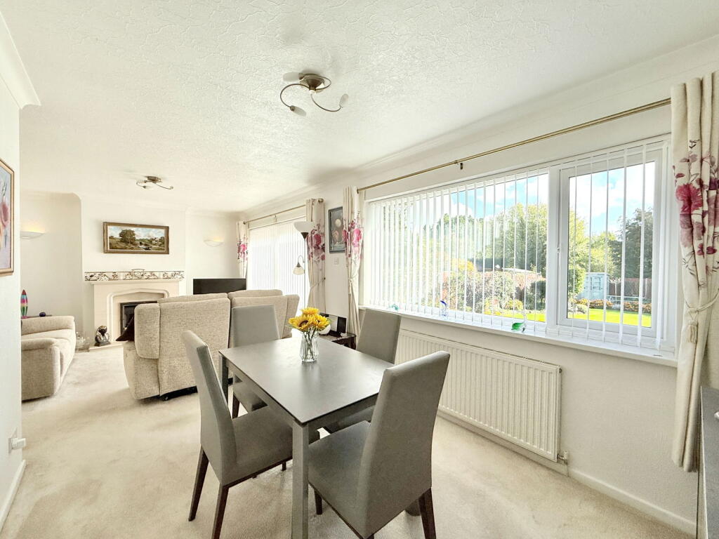 Additional image 5 of Haslucks Green Road, Shirley