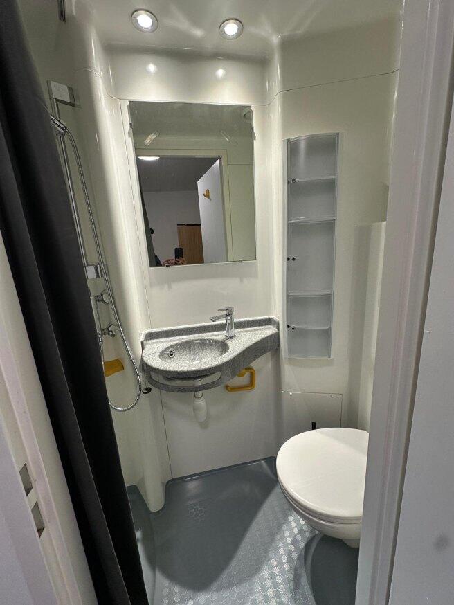 Additional image 4 of Bridge Road