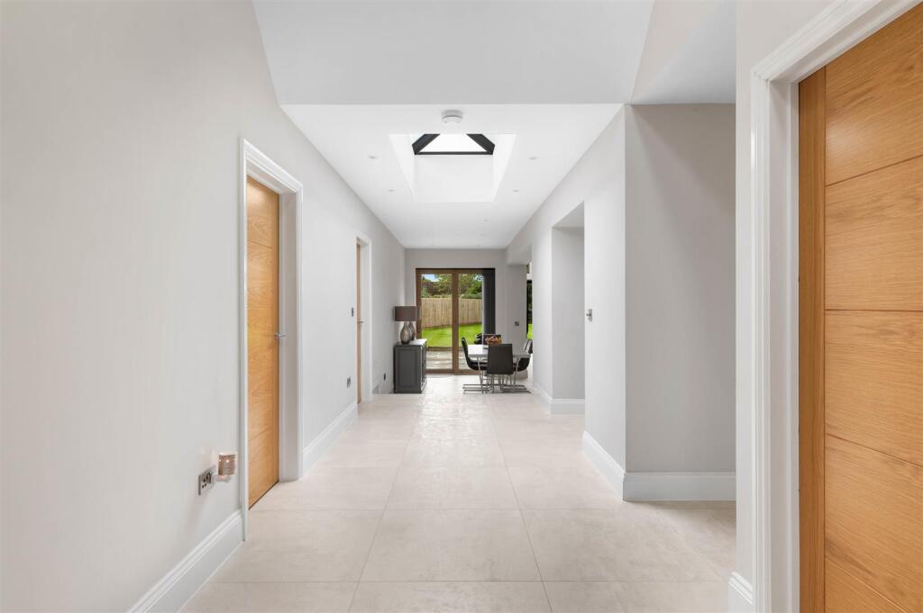 Additional image 17 of Haye Lane, Mappleborough Green