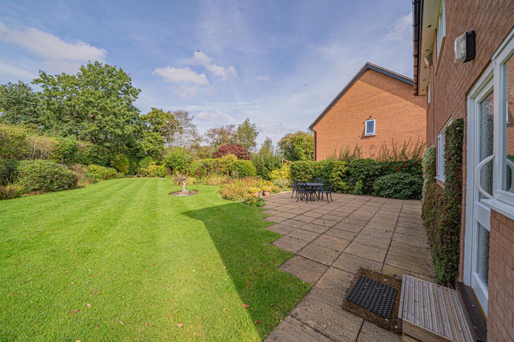 Additional image 31 of Woodstock Crescent, Dorridge, B93