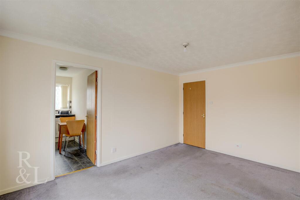 Additional image 10 of Bronte Court, Tamworth