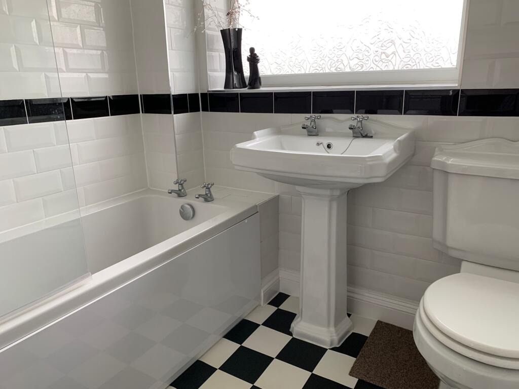 Additional image 8 of Little Sutton Lane, Sutton Court Little Sutton Lane, B75