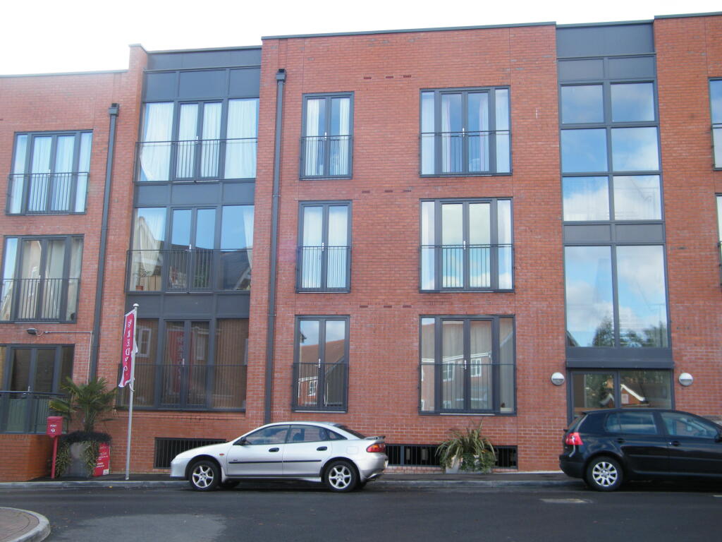 Cornwood House, Dickens Heath