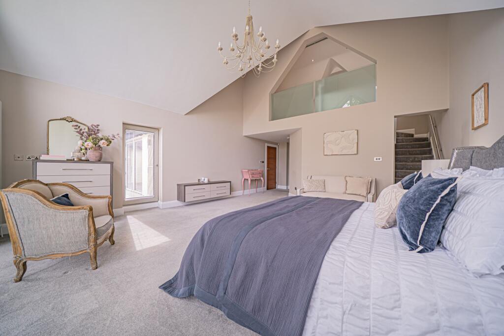 Additional image 24 of The Crescent, Hampton-In-Arden, B92