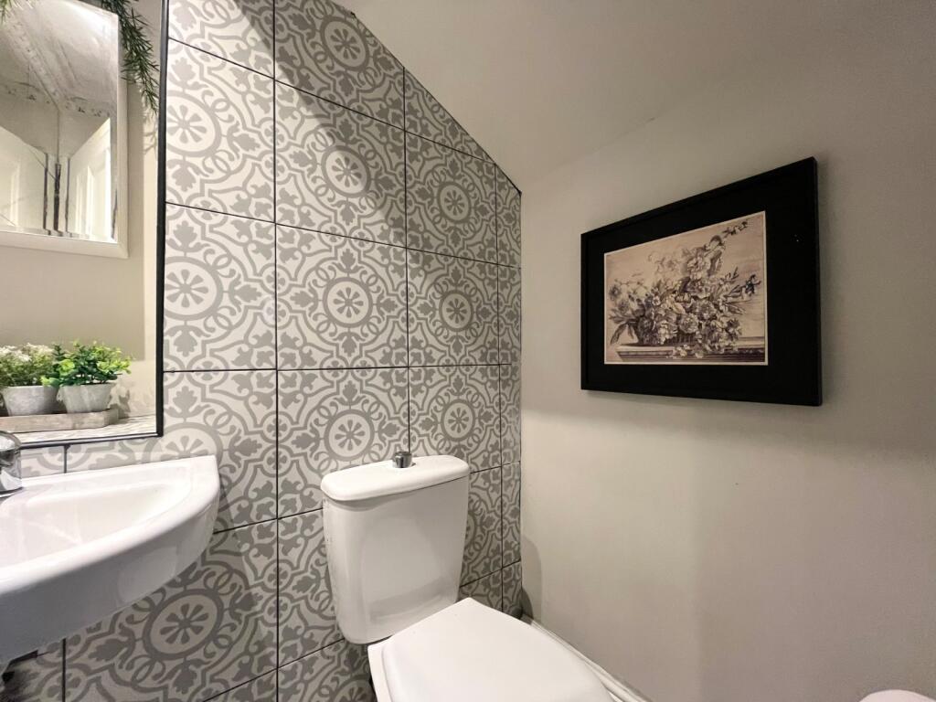 Additional image 22 of Rowlands Crescent, Solihull, West Midlands, B91