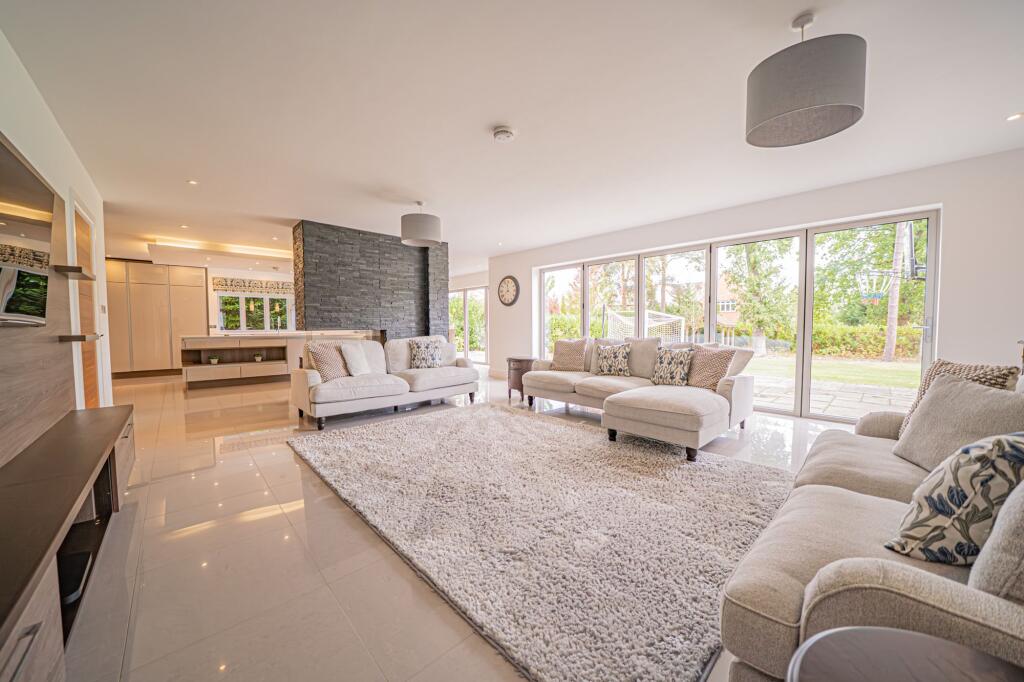 Additional image 7 of The Crescent, Hampton-In-Arden, B92