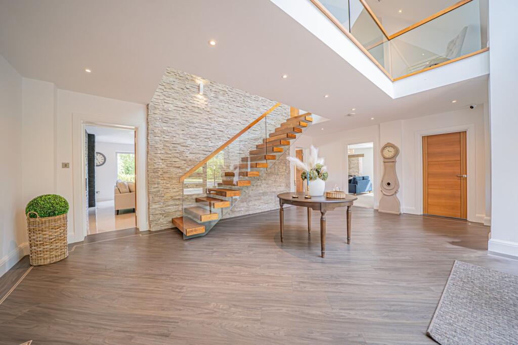 Additional image 19 of The Crescent, Hampton-In-Arden, B92