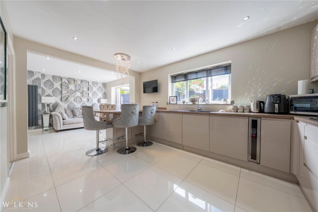 Additional image 4 of Grazier Avenue, Two Gates, Tamworth, Staffordshire, B77