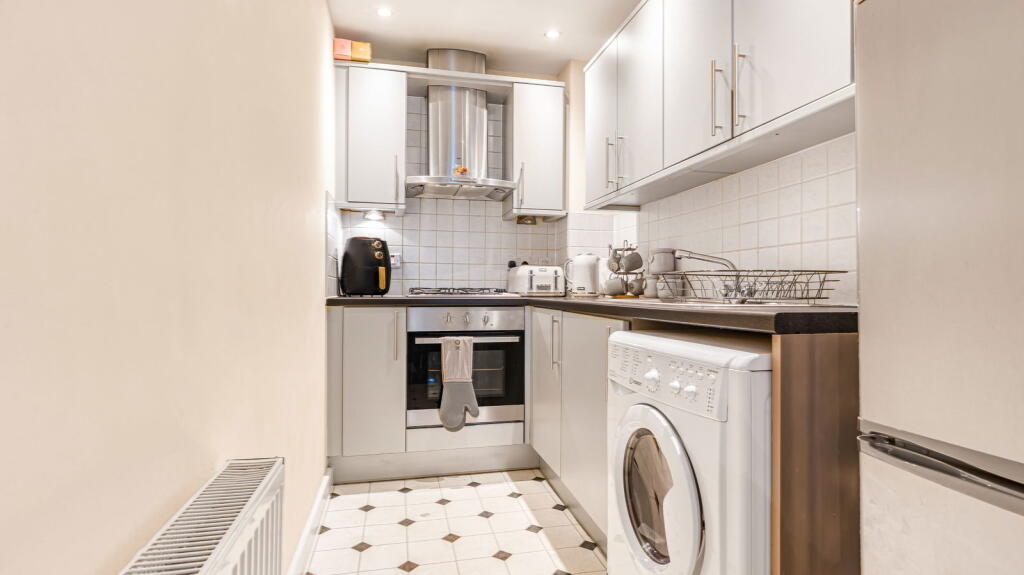 Additional image 5 of Main Street, Dickens Heath