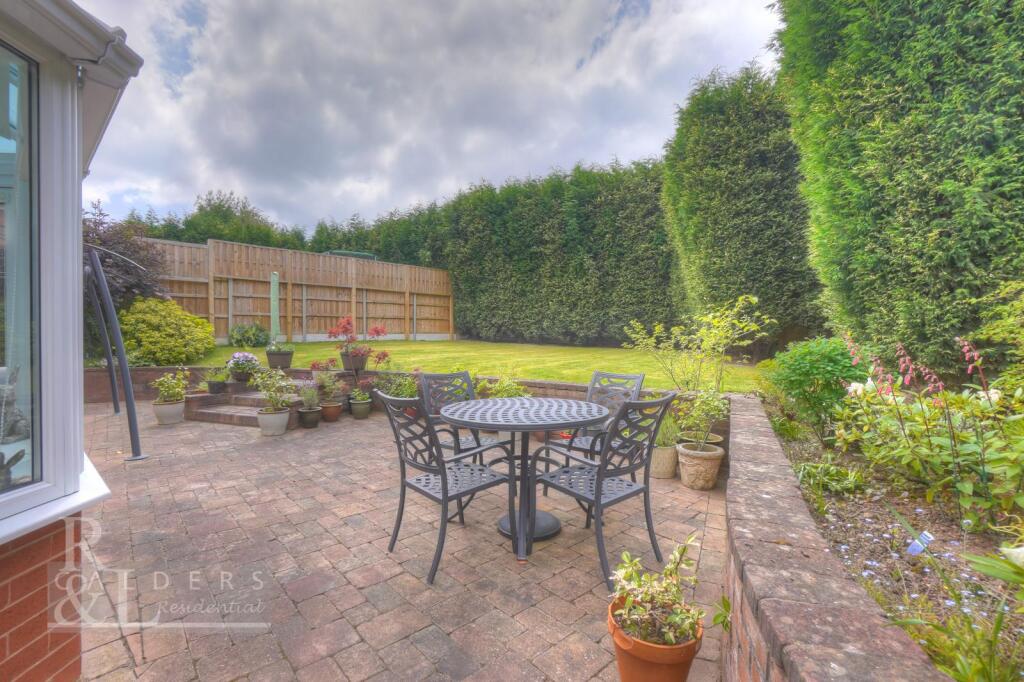 Additional image 2 of Shannon, Tamworth