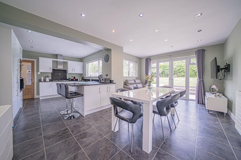 Additional image 35 of Warren Drive, Dorridge, B93